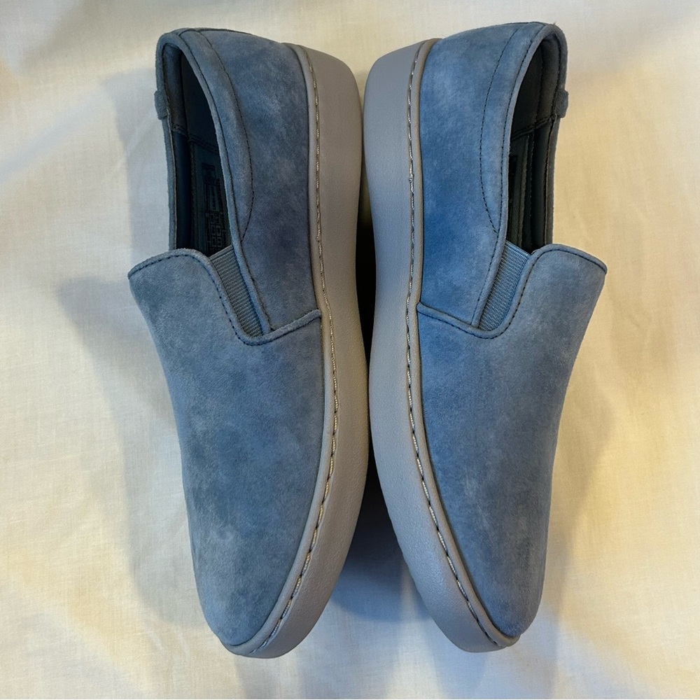Vionic Avery Suede Slip On Shoes Womens 8.5 - Picture 5 of 11
